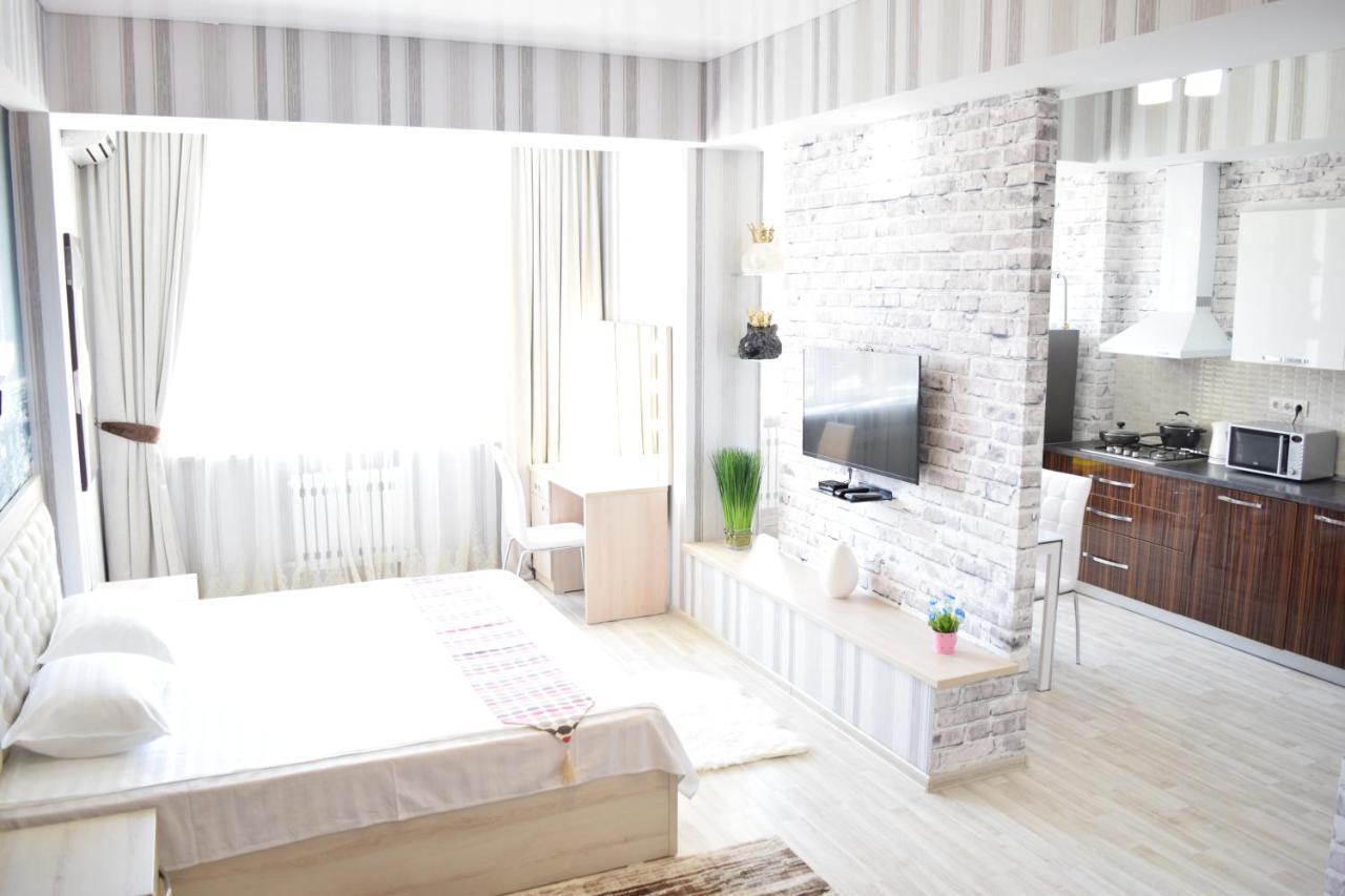 Studio Boutique Apartment Бишкек Екстериор снимка